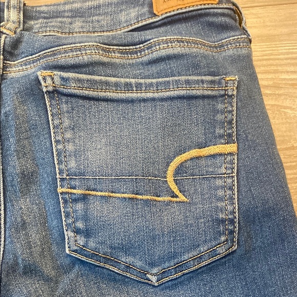 American Eagle Outfitters Women's Blue Jeans - Picture 8 of 10